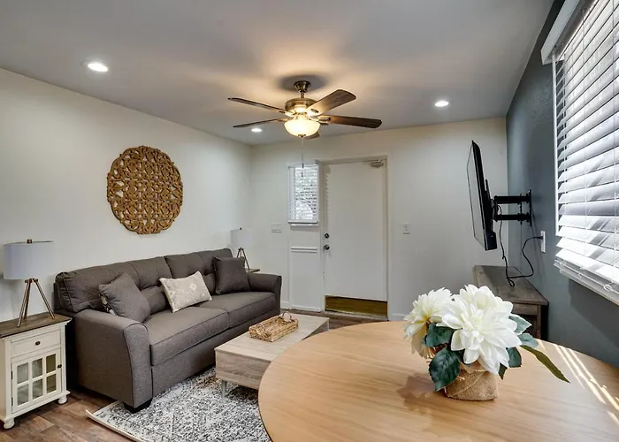 Sedona Vacation Rental - 3 Mi To Lovers Knoll!